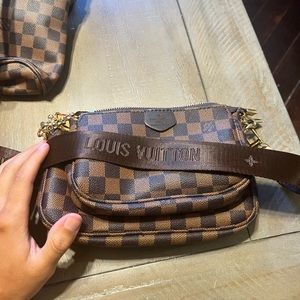 Rep Louis Vuitton
